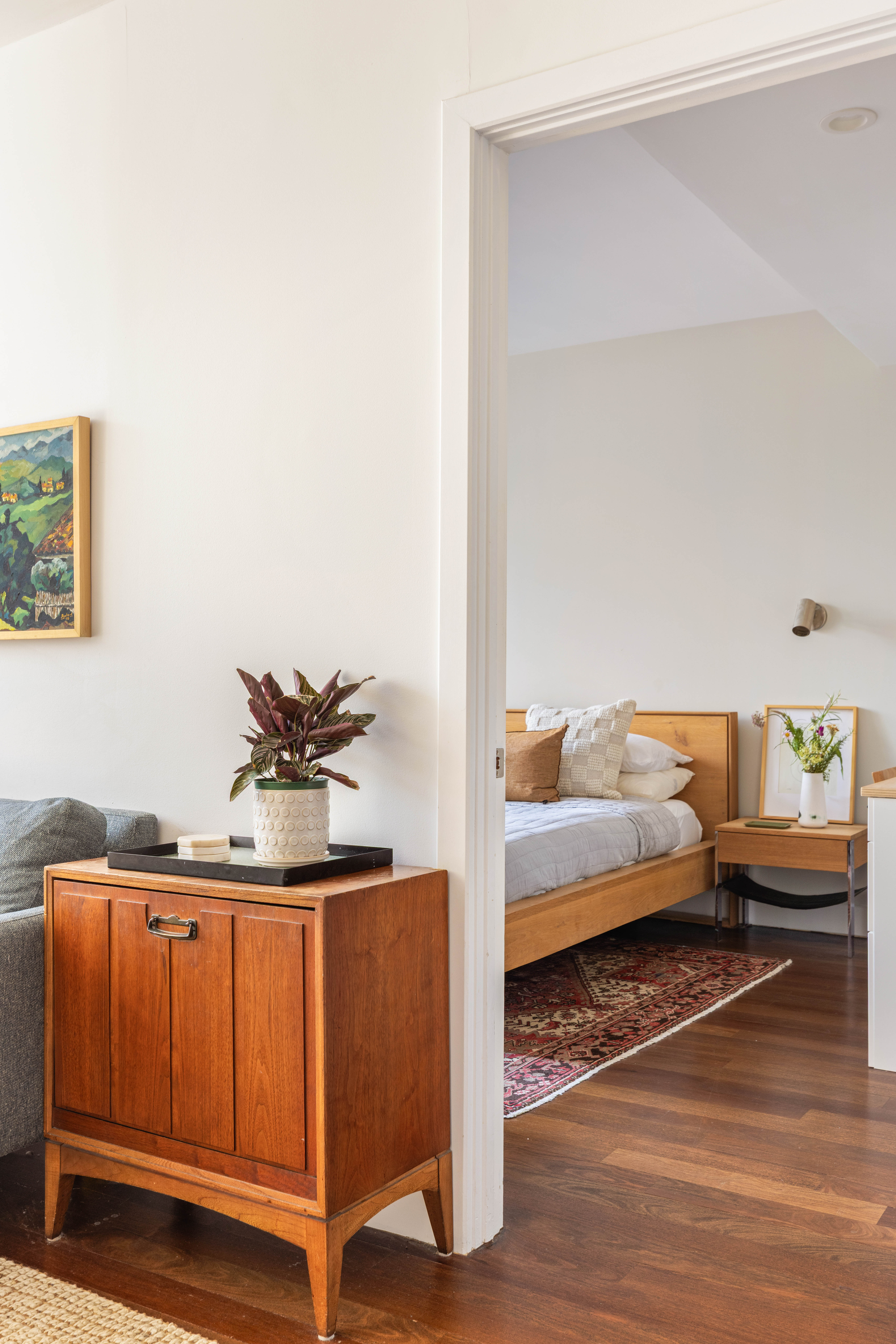 84 Front Street, Unit 8F Brooklyn, NY 11201 - Photo 5 of 12 a living room with furniture and a wooden floor