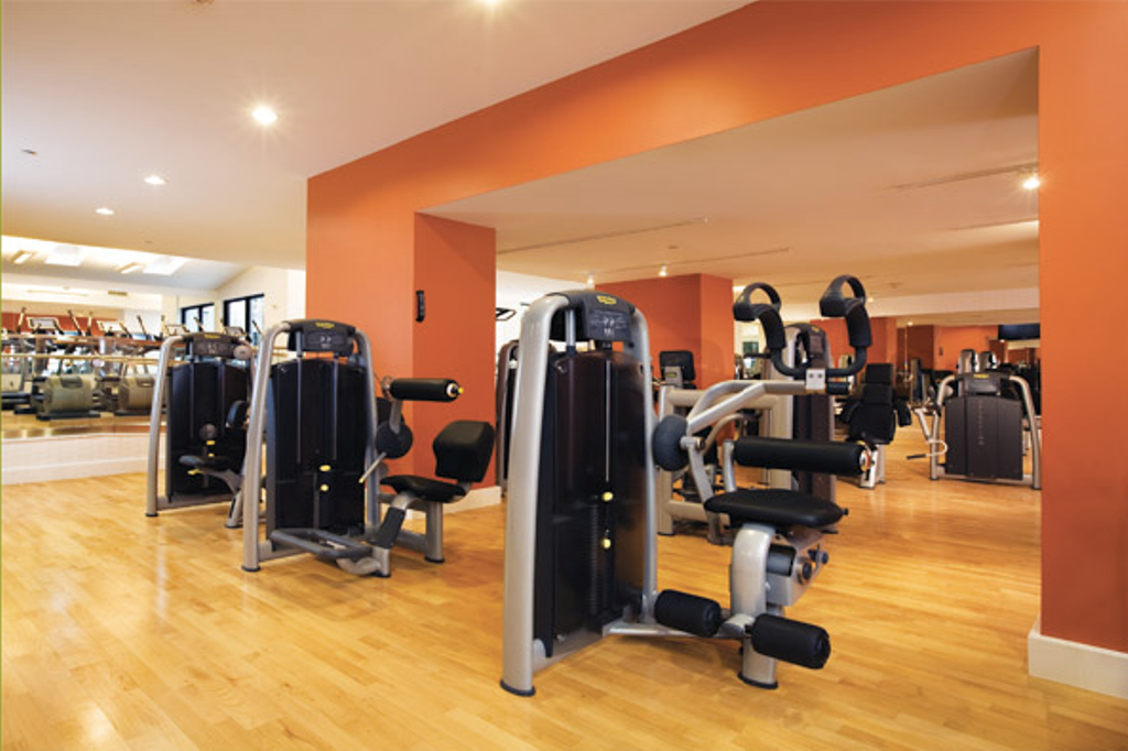 360 Furman Street, Unit 326 Brooklyn, NY 11201 - Photo 22 of 42 a view of a room with gym equipment