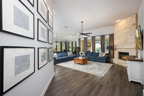 $699,000 | 117 Wildrose Hill Drive, Boerne, TX 78006