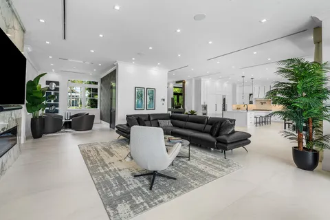 $8,895,000 | 12898 Shore Drive, Palm Beach Gardens, FL 33410