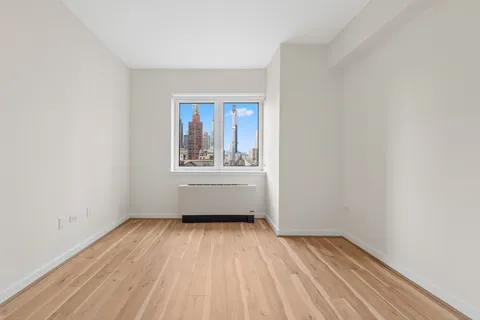 $1,120,000 | 425 5th Avenue, Unit 23D | Midtown South