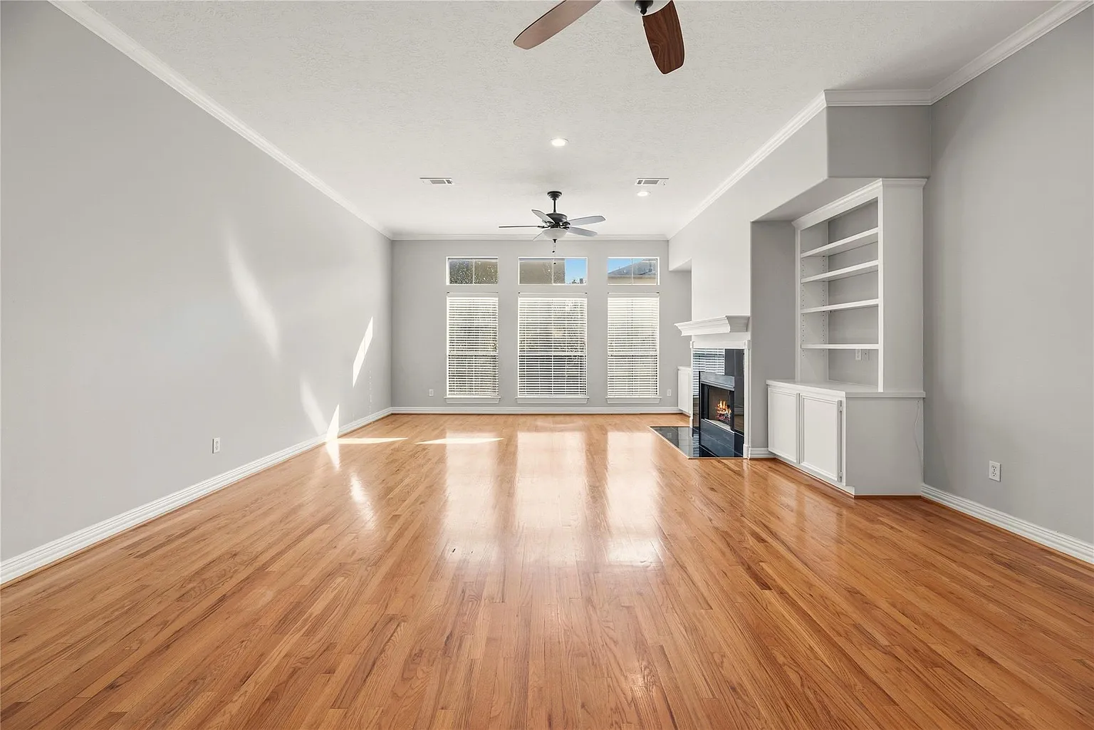 1625 McDonald Street Houston, TX 77007 - Photo 5 of 36