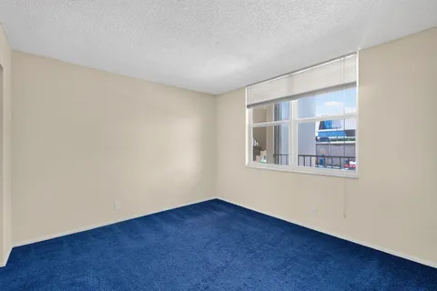 $225,000 | 4501 Northeast 21st Avenue, Unit 208, Fort Lauderdale, FL 33308