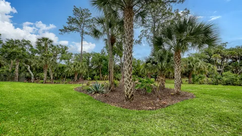 $2,899,500 | 10790 Leafwing Drive, Sarasota, FL 34241