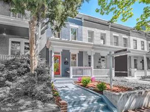 $1,025,000 | 1428 C Street Southeast, Washington, DC 20003