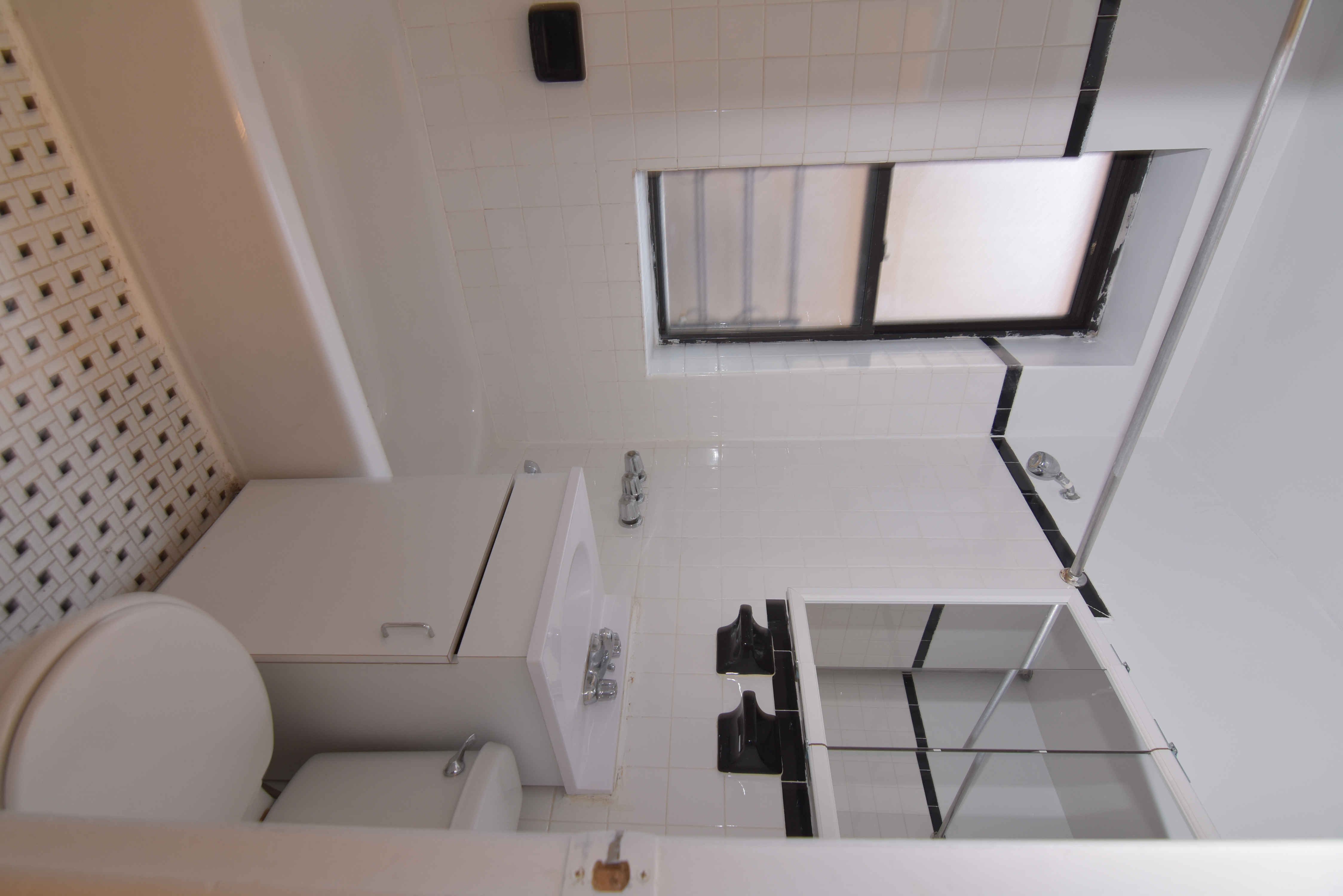 153 Vermilyea Avenue, Unit 3C Manhattan, NY 10034 - Photo 6 of 7