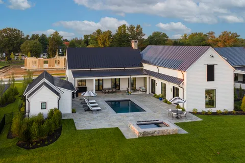 $3,850,000 | 604 Martingale Ridge Drive, Middleburg, VA 20117