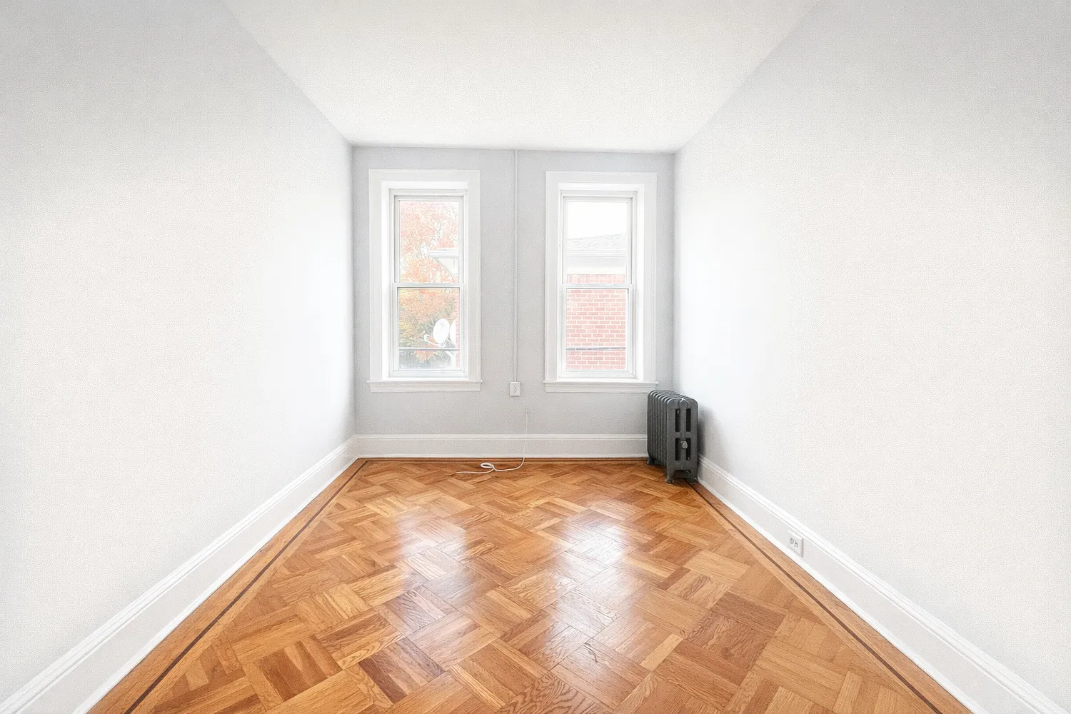 $2,500 | 191-13 42nd Avenue, Unit 2R | Auburndale