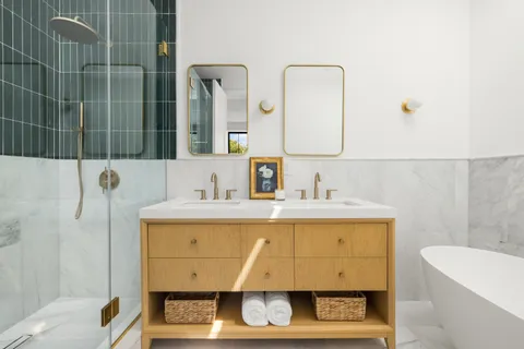 $2,250,000 | 1147 Hancock Street | Bushwick