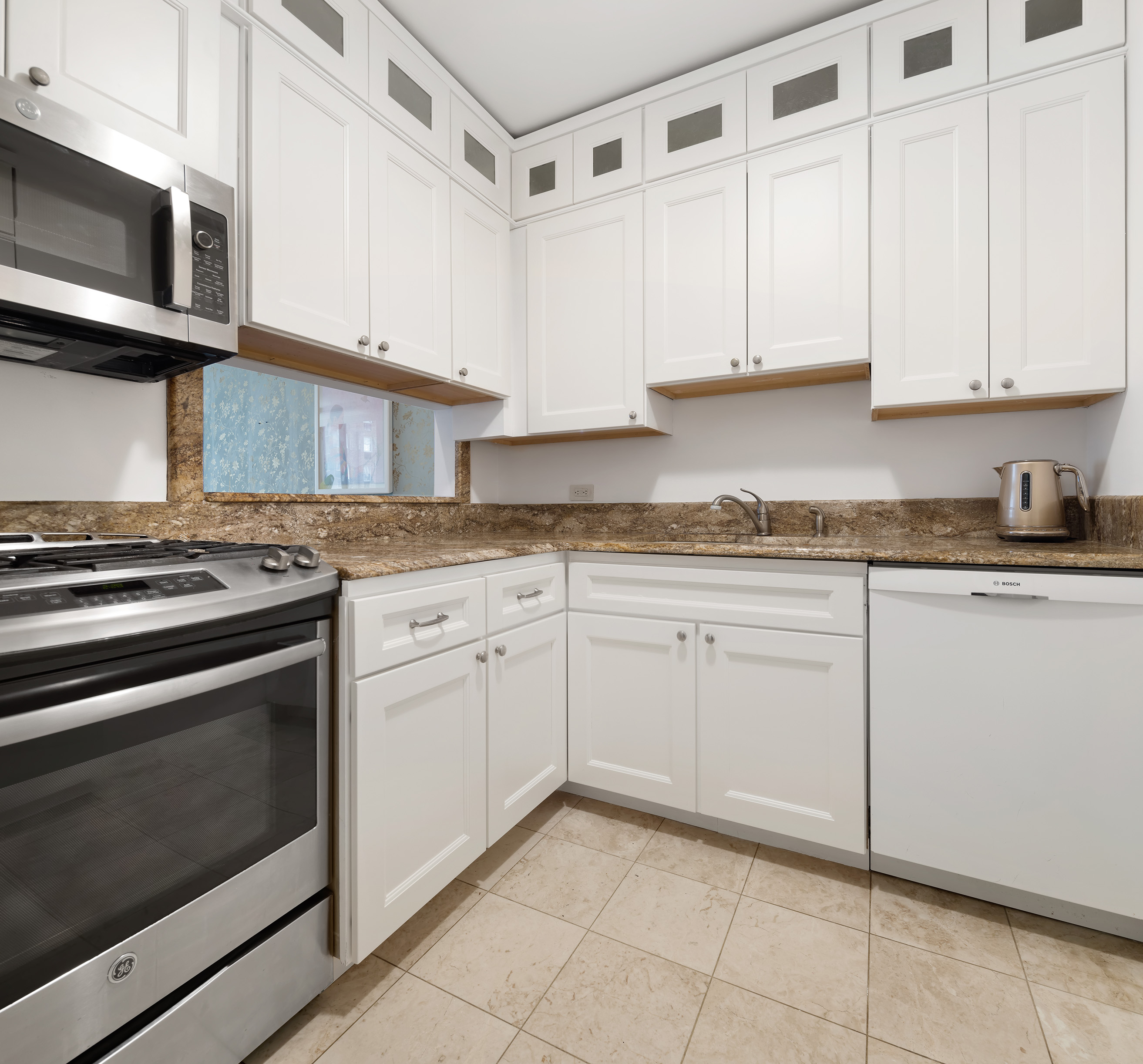 2 Columbus Avenue, Unit 7B Manhattan, NY 10019 - Photo 6 of 14