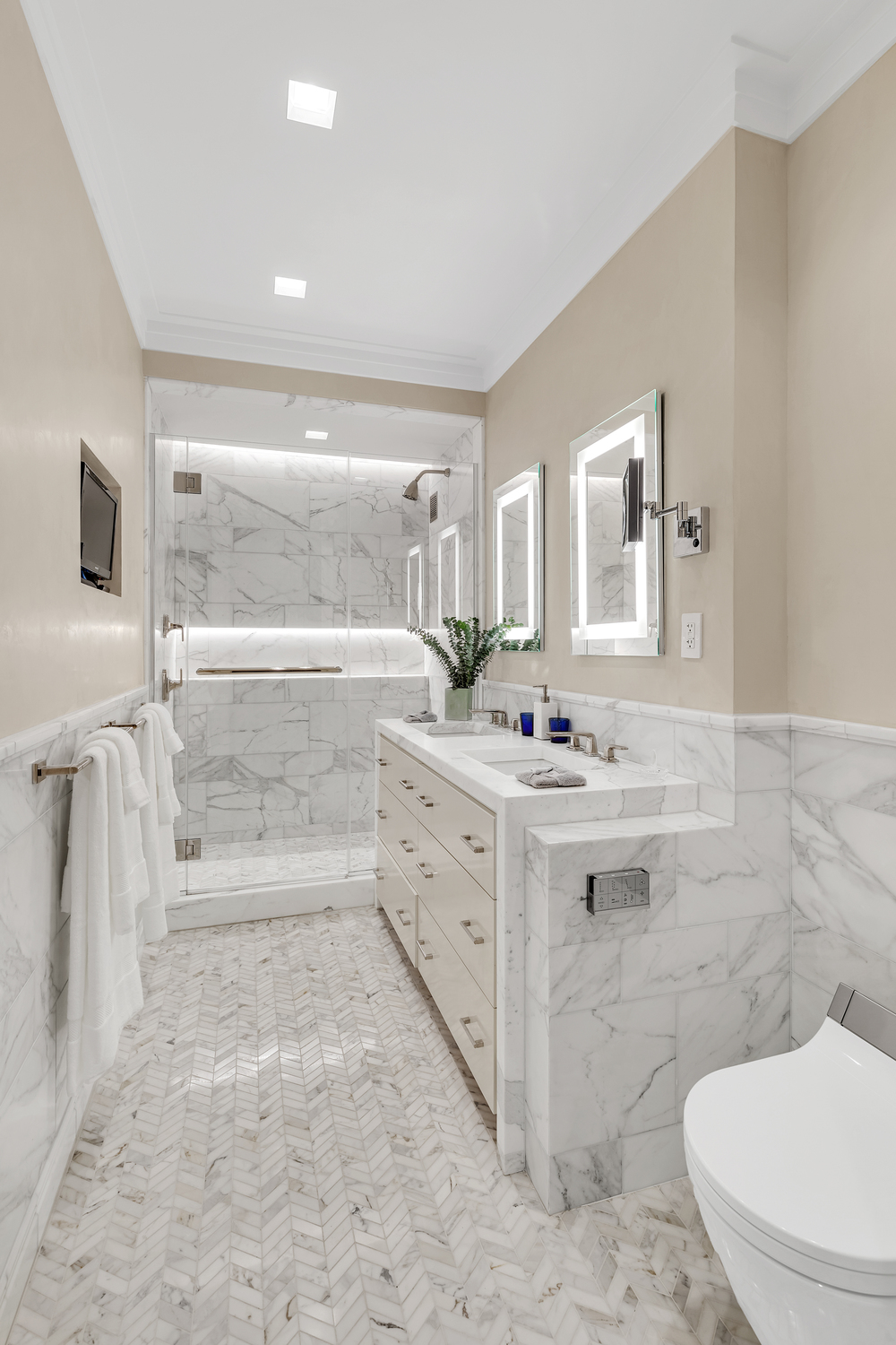 200 Riverside Boulevard, Unit PH2B Manhattan, NY 10069 - Photo 17 of 23 Gallery Image 17