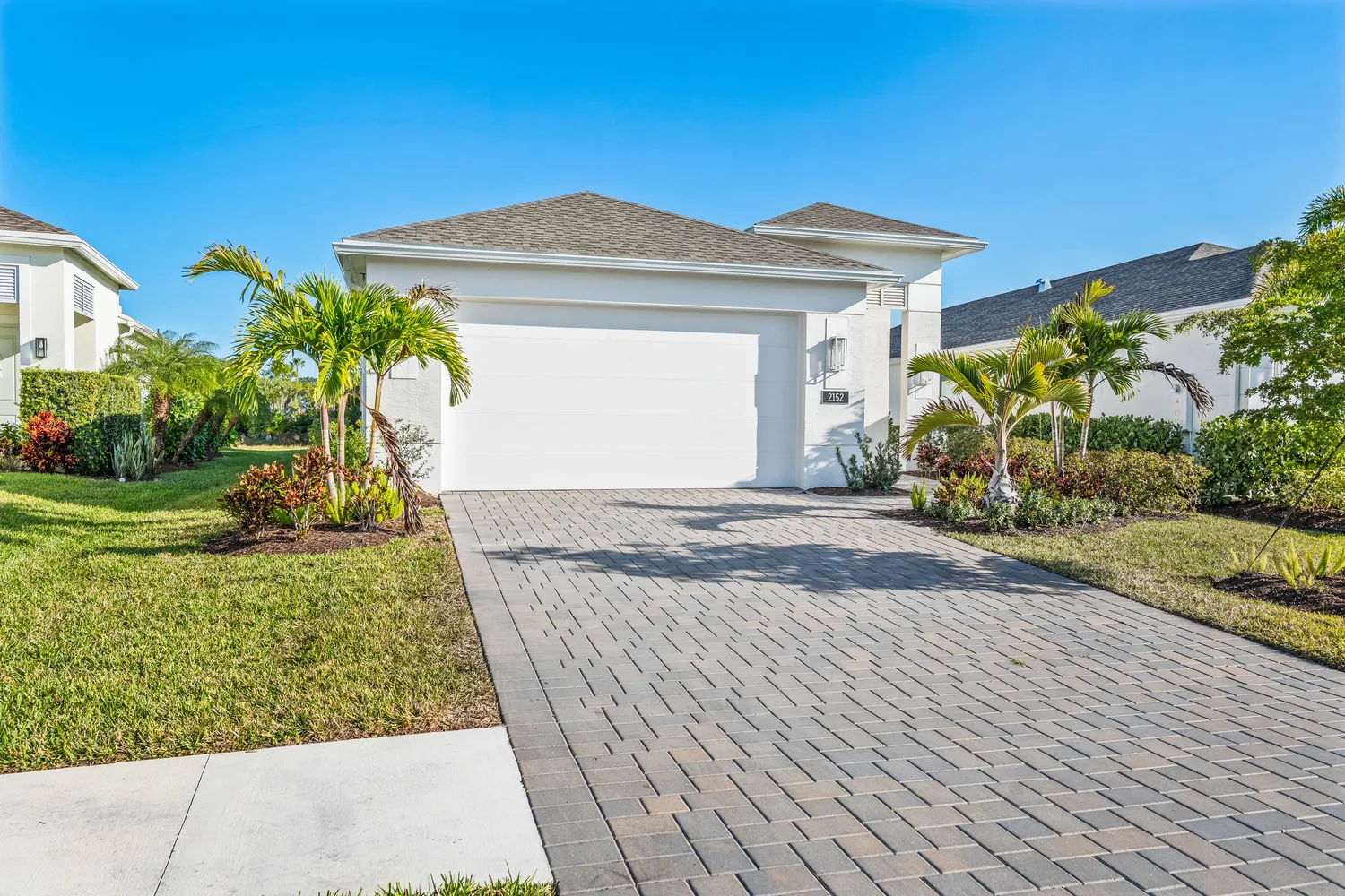 $675,000 | 2152 Falls Manor, Vero Beach, FL 32967