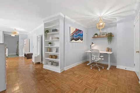 $1,785,000 | 201 East 21st Street, Unit 2FG | Gramercy
