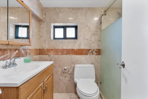 $2,295,000 | 2531 Northeast 195th Street, Miami, FL 33180