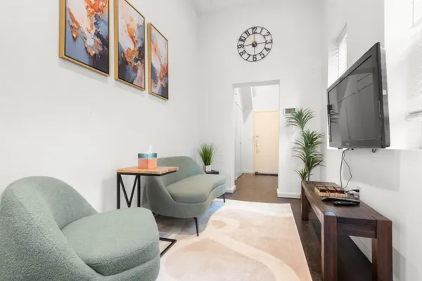 $515,000 | 86 Essex Street, Unit 2C, Jersey City, NJ 07302