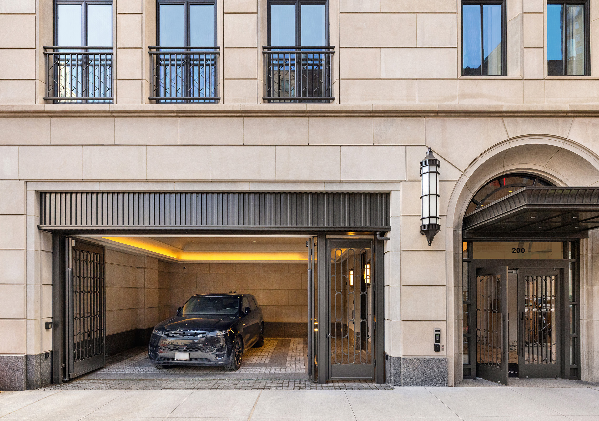 200 East 75th Street, Unit PH1 Manhattan, NY 10021 - Photo 17 of 41