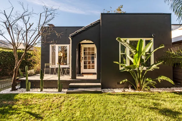 $1,850,000 | 719 Coeur D Alene Avenue, Venice, CA 90291