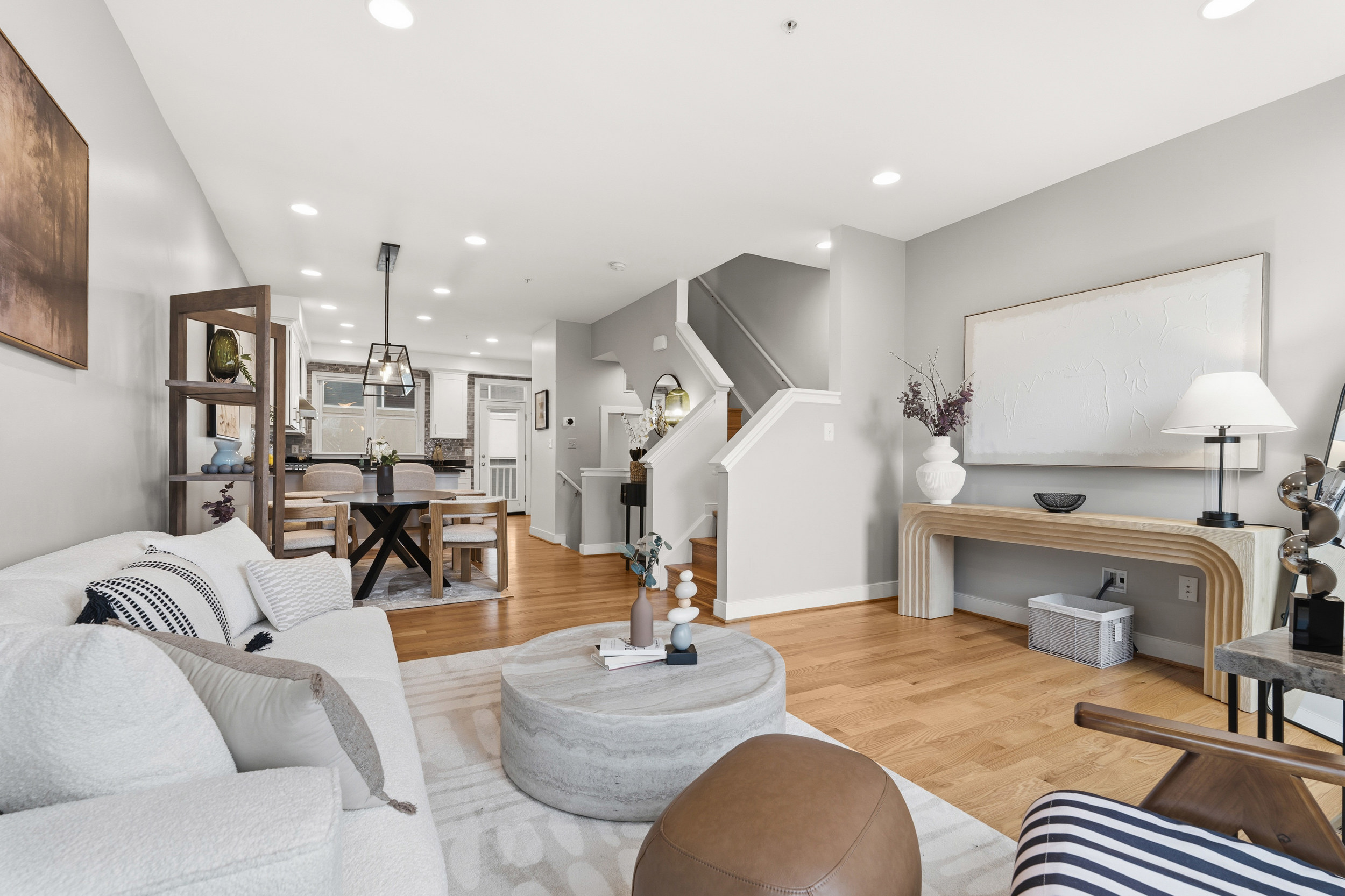 335 L Street Southeast Washington, DC 20003 - Photo 10 of 54