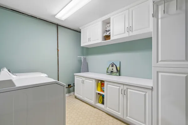 $769,000 | 1 Beekman Hill Road, Caldwell, NJ 07006