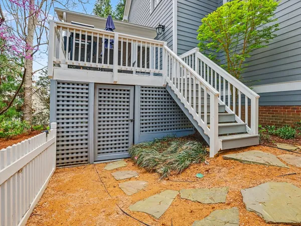 $1,100,000 | 205 Park Bluff Drive, Chapel Hill, NC 27517