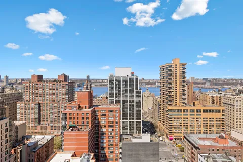 $1,795,000 | 175 West 95th Street, Unit 25E | Upper West Side