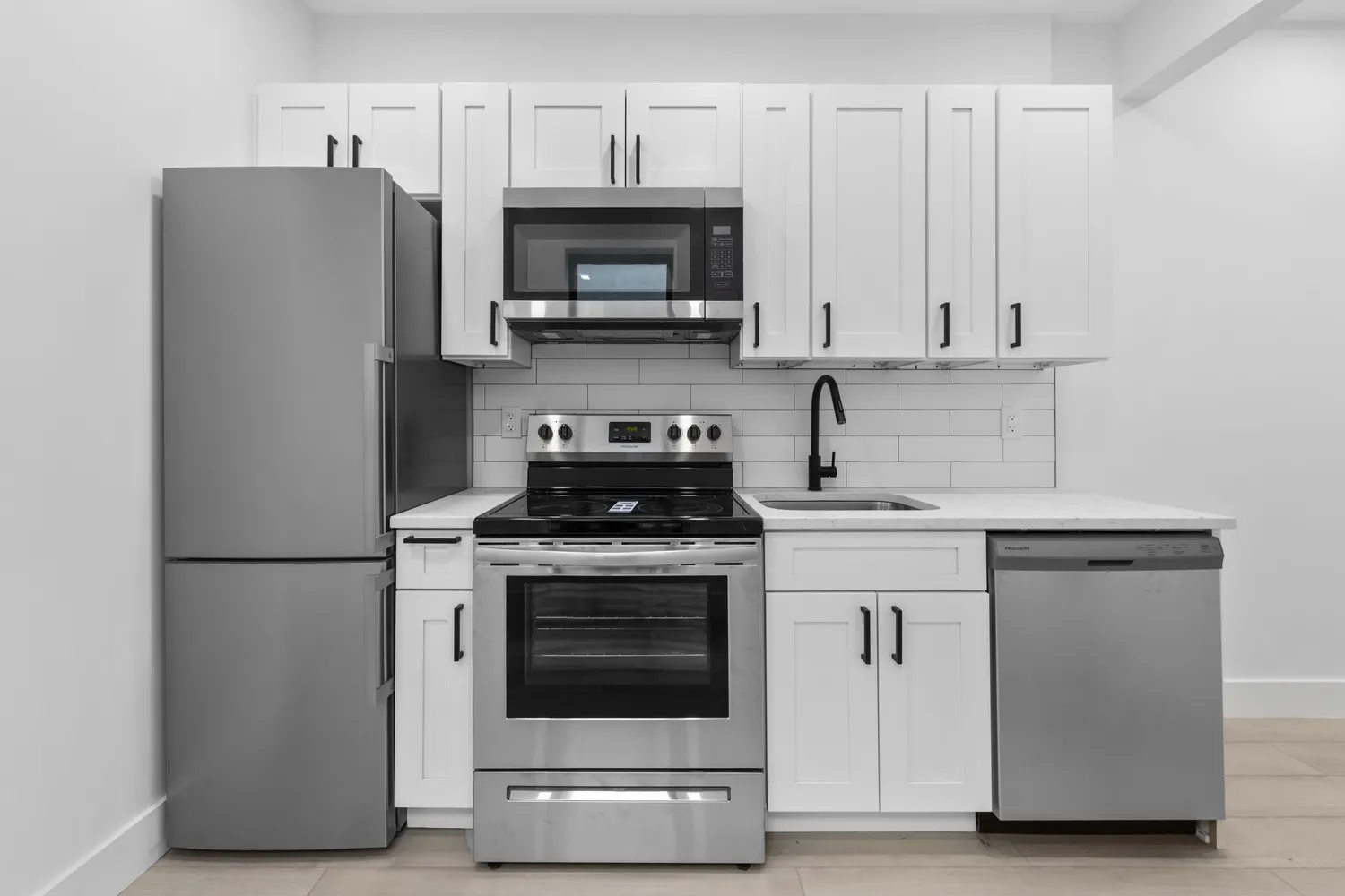 $4,250 | 34-32 43rd Street, Unit 2L | Astoria