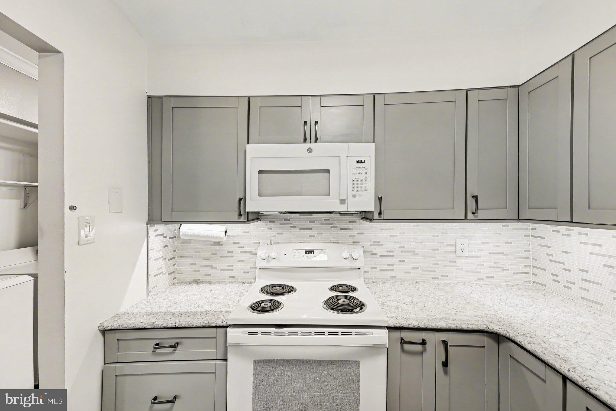 6141 Edsall Road, Unit L Alexandria, VA 22304 - Photo 6 of 18 Gallery Image 6