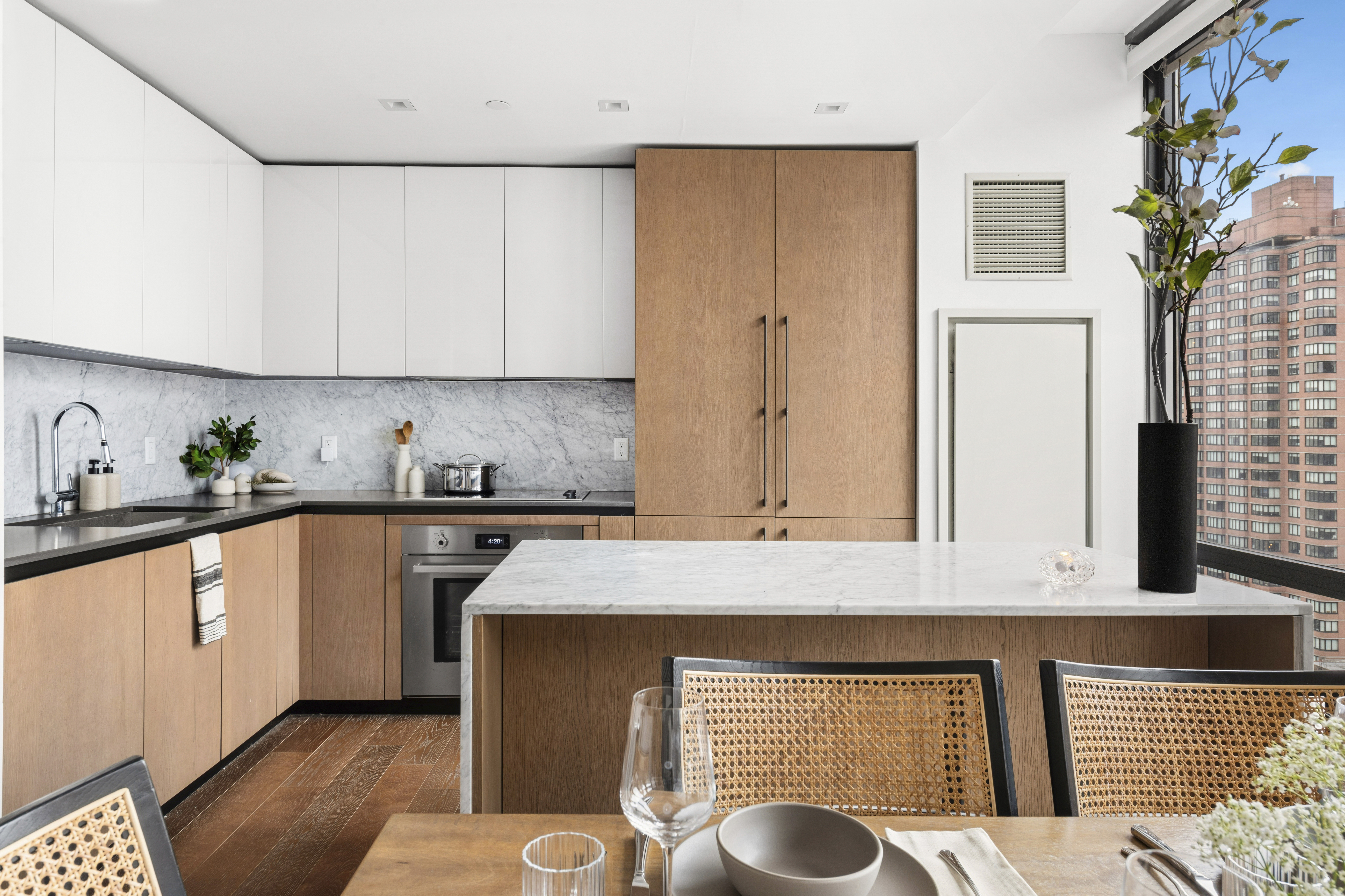 302 East 96th Street, Unit PH3S Manhattan, NY 10128 - Photo 4 of 20