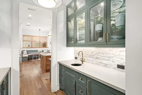 $2,300,000 | 3758 Drummond Street, Houston, TX 77025