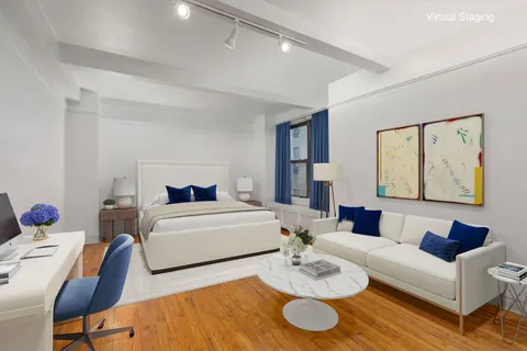 $400,000 | 235 West 102nd Street, Unit 5W | Upper West Side
