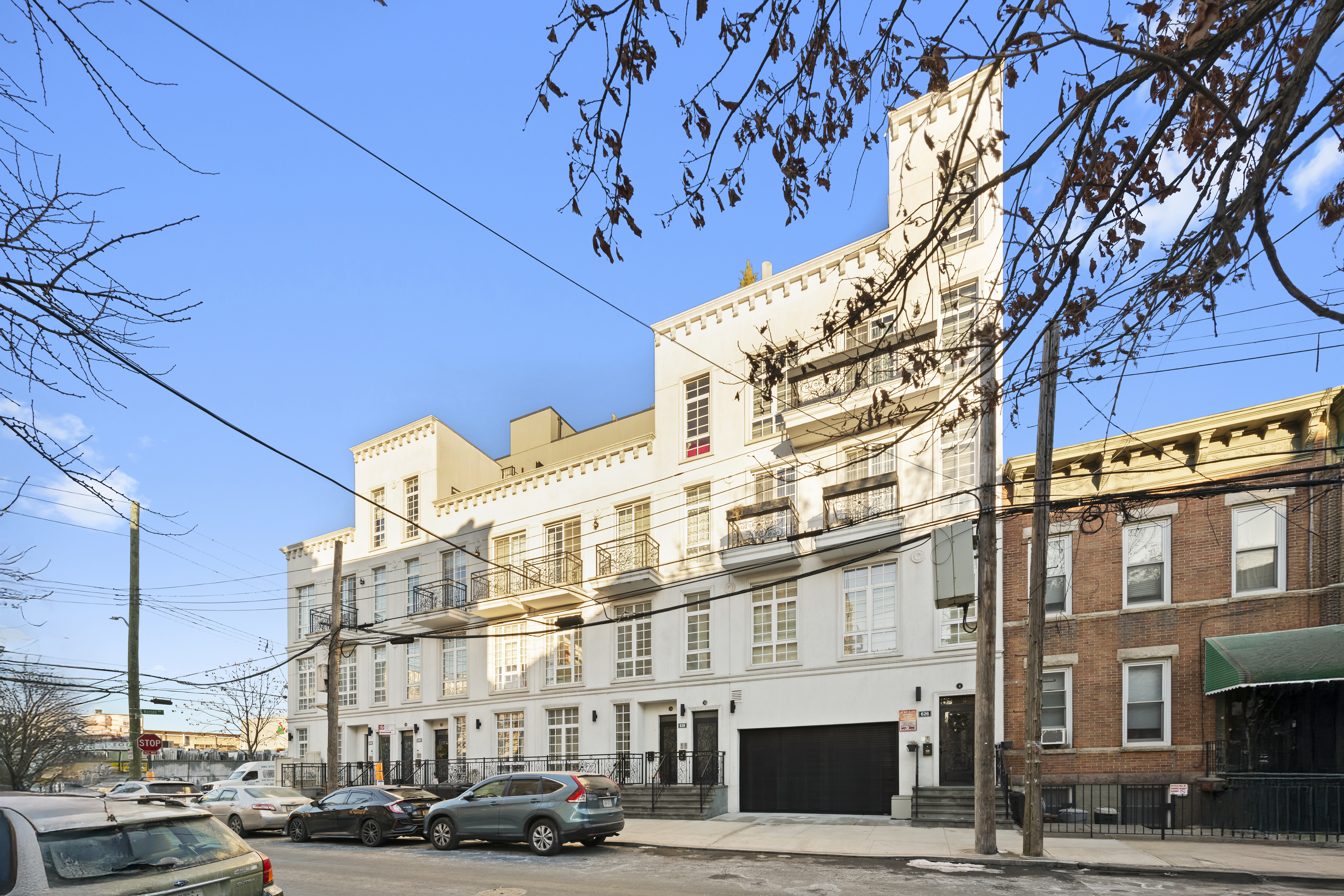 278 Nassau Avenue, Unit 3B Brooklyn, NY 11222 - Photo 11 of 12 a building view