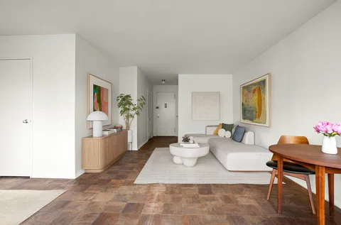 $429,000 | 160 West End Avenue, Unit 11L | Upper West Side