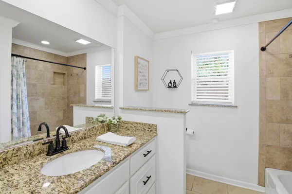 $447,000 | 2250 Peavy Circle, Dallas, TX 75228