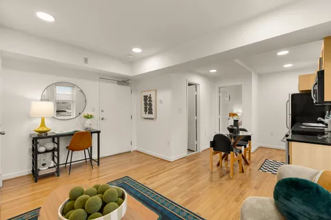 $239,900 | 314 V Street Northeast, Unit 204, Washington, DC 20002