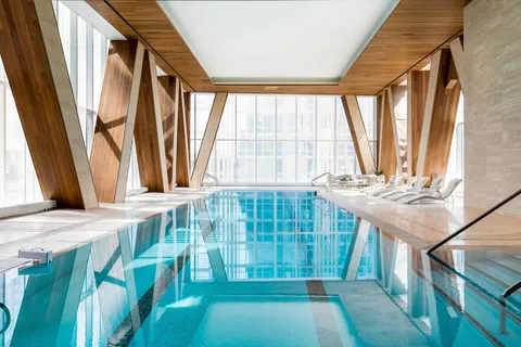 $3,499,000 | 1 West End Avenue, Unit 15J | Upper West Side