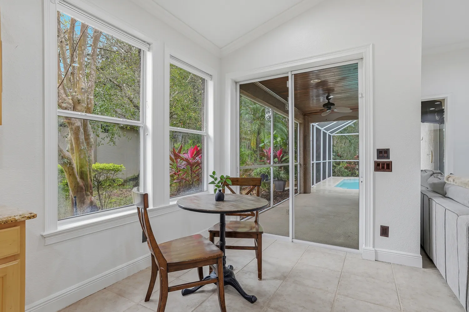 $749,999 | 10403 Applecross Lane, Tampa, FL 33626