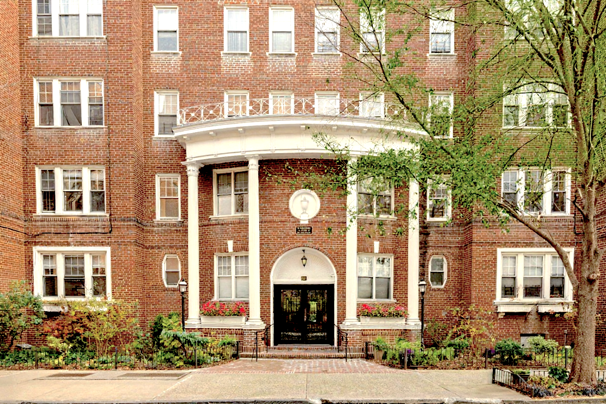 601 East 19th Street, Unit 6J Brooklyn, NY 11226 - Photo 9 of 10 a front view of a building with a tree