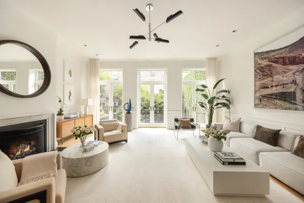 $20,700,000 | 334 West 20th Street | Chelsea