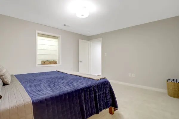 $2,000,000 | 4715 38th Street North, Arlington, VA 22207