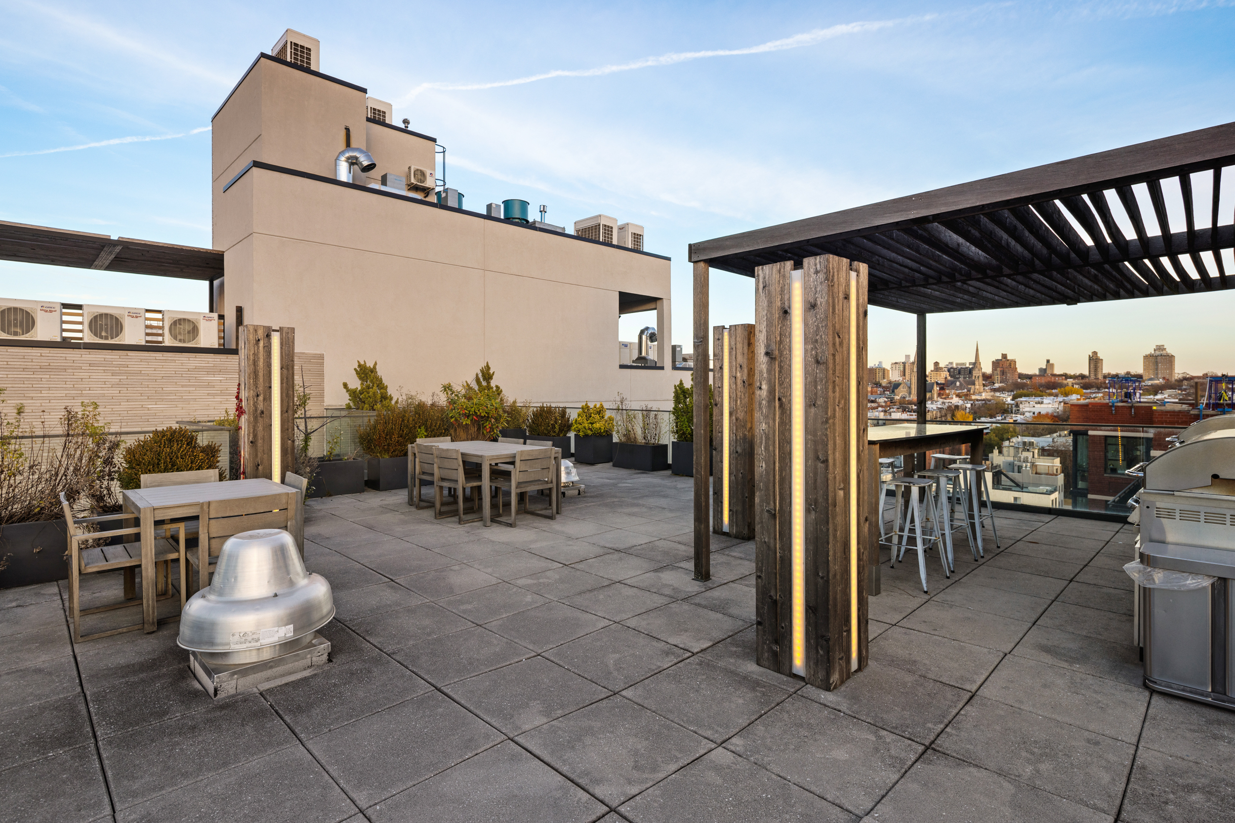 251 1st Street, Unit 7E Brooklyn, NY 11215 - Photo 15 of 20