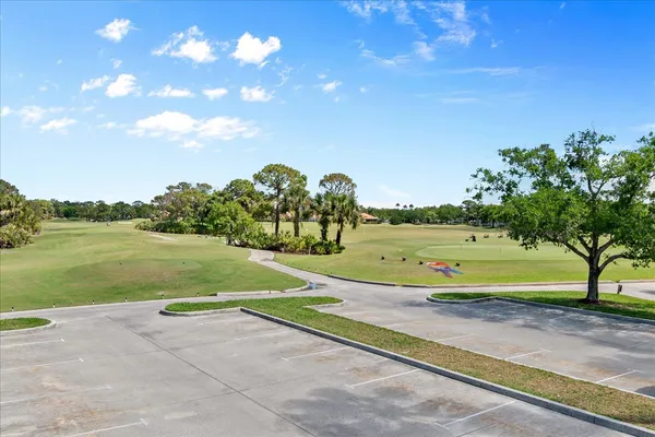 $425,000 | 2424 Southwest Foxpoint Trail, Palm City, FL 34990