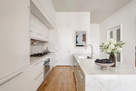 $2,895,000 | 360 Furman Street, Unit 715 | Brooklyn Heights
