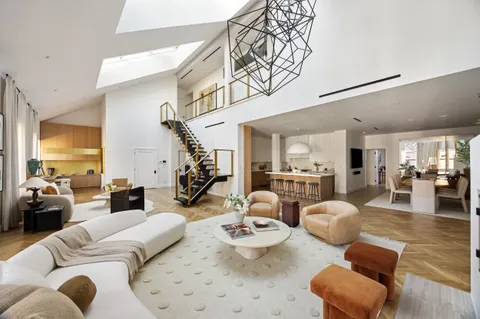 $10,995,000 | 45 Warren Street, Unit PH | TriBeCa