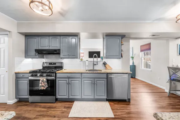 $570,000 | 3 Luray Lane, Marlton, NJ 08053