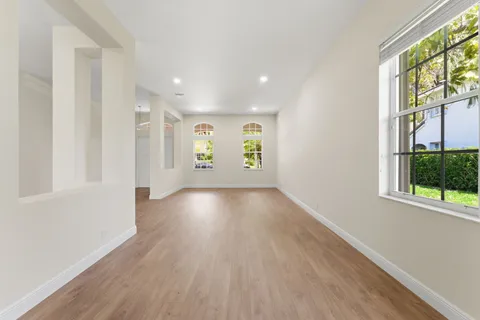 $1,100,000 | 1112 Skylark Drive, Weston, FL 33327