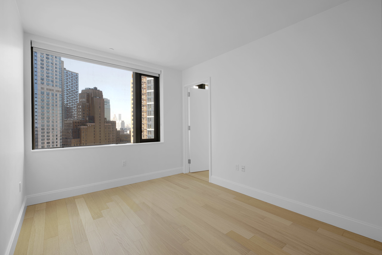 10 City Point, Unit 31B Brooklyn, NY 11201 - Photo 3 of 19