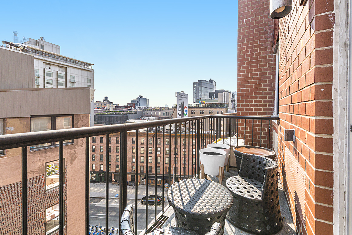 350 West 14th Street, Unit PHA Manhattan, NY 10014 - Photo 7 of 11
