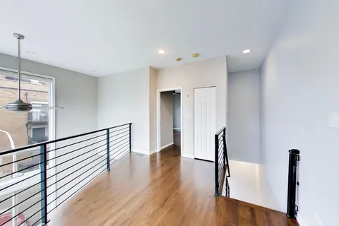 $750,000 | 1086 North Paulina Street, Unit B, Chicago, IL 60622