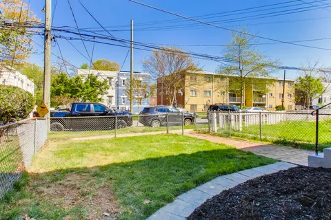 $445,000 | 4609 Hillside Road Southeast, Washington, DC 20019