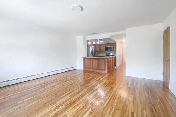 $5,000 | 27-02 12th Street, Unit 1 | Astoria